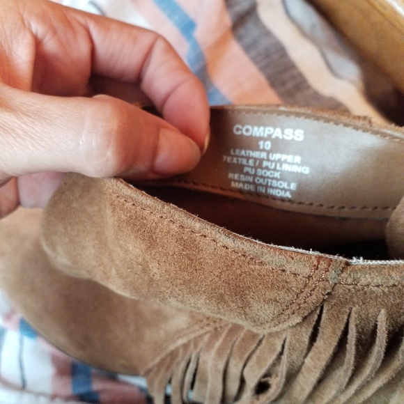 Steve Madden Compass fringe light brown suede booties 10 - Picture 8 of 10